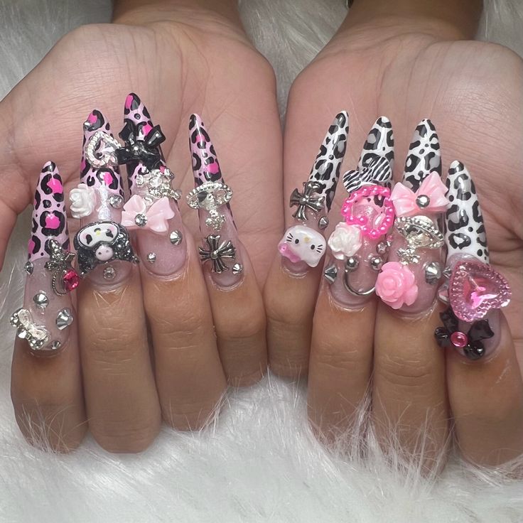 Gyaru Almond Nails, Mcbling Nails Long, Lots Of Charms Nails, Pink And Grey Acrylic Nails, Long Gyaru Nails, Agejo Gyaru Nails, Gyaru Nails Charms, Gyaru Nails Tropical, Almond Junk Nails