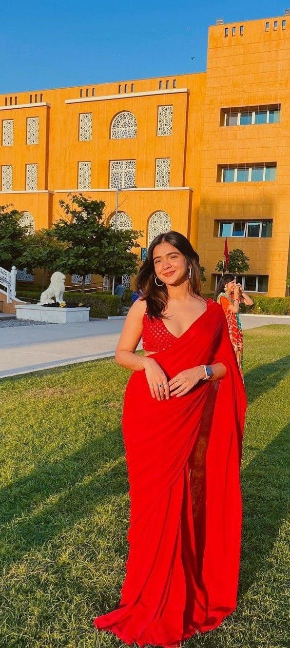 Red saree look for any occasion Sare Outfits, Blouses For Red Saree, Poses On Saree Indian Weddings, Asthetic Saree For Farewell, Farewell Party Saree Look, Red Saree Inspo For Farewell, Blouse Design For Red Saree, Red Saare Design, Red Saree Look For Farewell