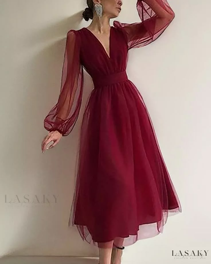 Lasaky - Autumn-inspired Vintage V-Neck Mesh Dress: Figure-Flattering, Waist-Cinching, Crimson Cocktail Dress Long Sleeved Dress Midi, Symphony Dress, Tea Length Prom Dress, Strawberry Dress, V Neck Prom Dresses, Clothing Reference, Evening Party Gowns, Custom Size Dresses, Black Tulle