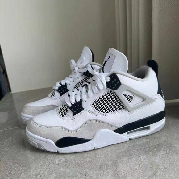 Jordan 4 Retro Military Black, Jordan 4’s, Pretty Sneakers, Expensive Things, Dr Shoes, Trendy Shoes Sneakers, Nike Fashion Shoes, Preppy Shoes, Jordan 4s