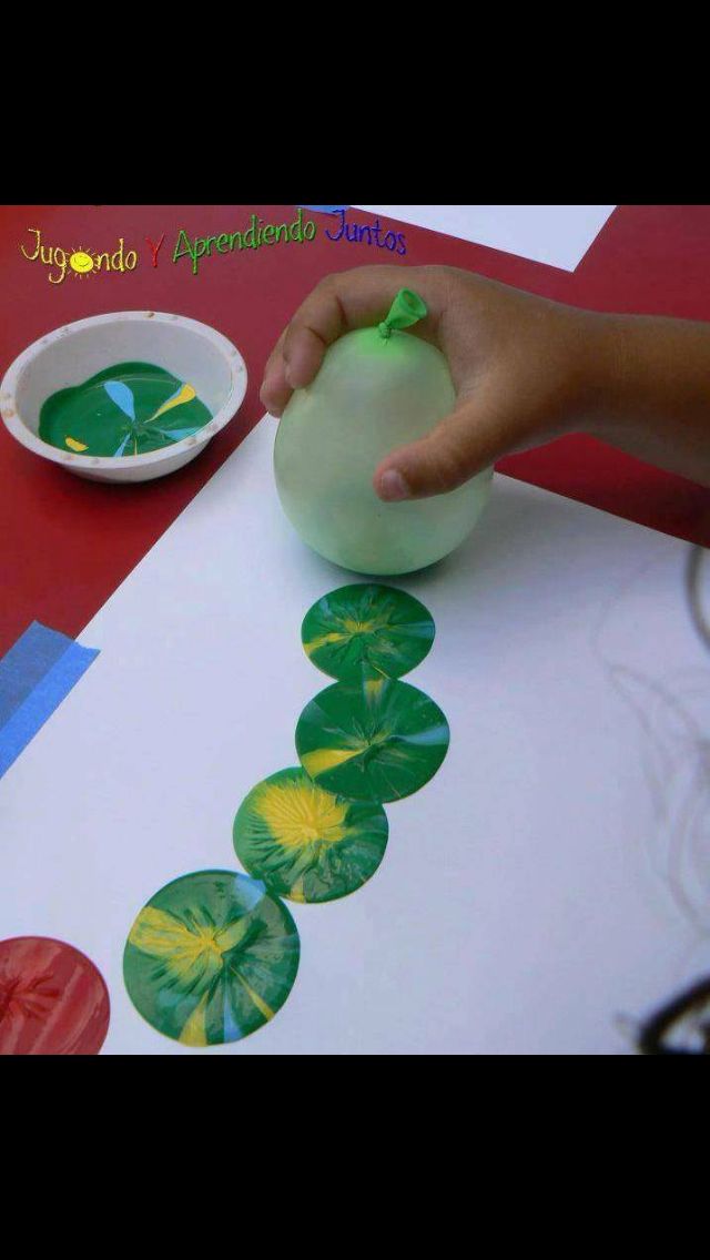 Painting with a balloon Balloon Painting, Diy Paintings, Painting Activities, The Very Hungry Caterpillar, Art Camp, Very Hungry Caterpillar, Hungry Caterpillar, Childrens Crafts, Amazing Diy