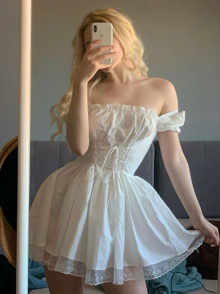 Princess Dress Short, White Dress Aesthetic, Gaun Fashion, White Short Dress, Fairytale Dress, Fairy Dress, Gorgeous Dresses, Pretty Dresses, Pretty Outfits