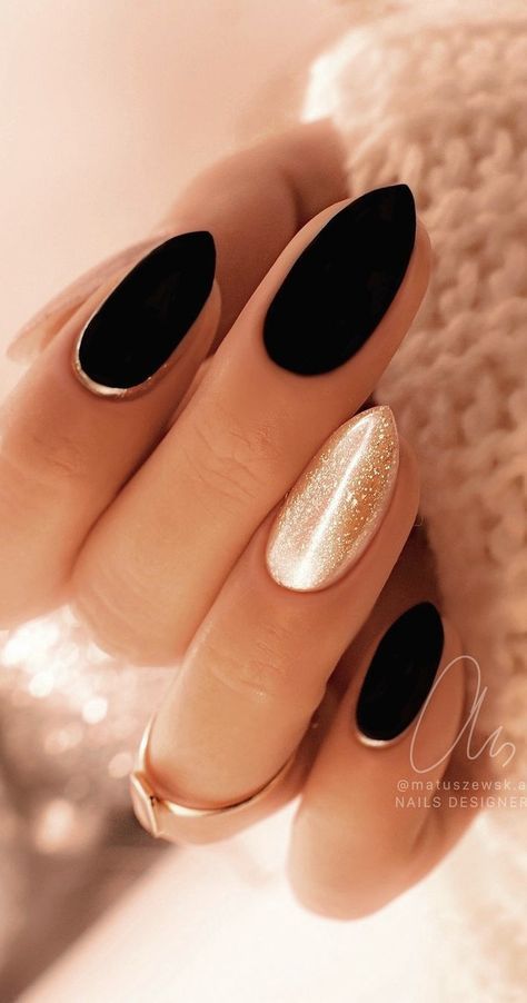 Black And Gold Tip Nails, Nail Black Gold, Dark Wedding Nails For Bride, Black Nail Designs Trending Now, Black Gel Manicure, Espresso Nails, Her Nails, Almond Nails Designs, Dipped Nails