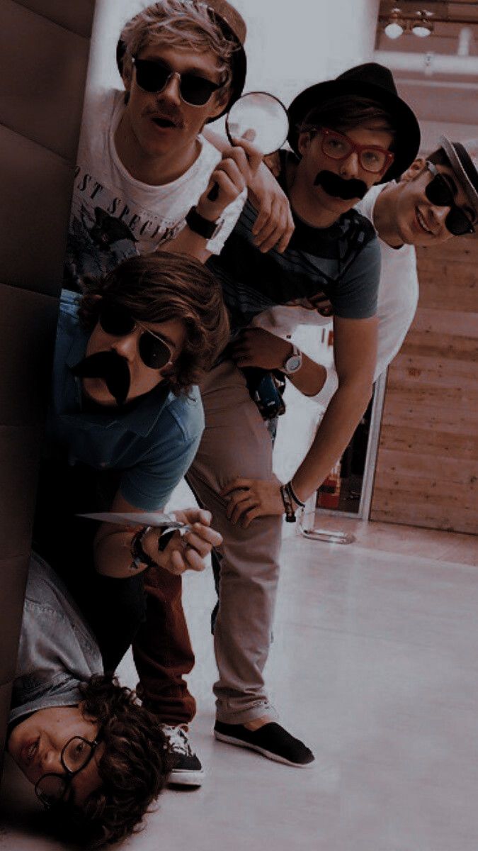 Four One Direction, One Direction Lockscreen, One Direction Art, Gambar One Direction, One Direction Images, One Direction Wallpaper, One Direction Photos, Normal Guys, One Direction Humor