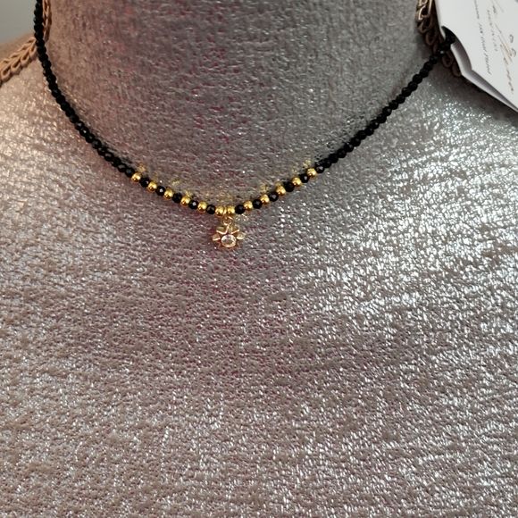 Mangalsutra Chain Designs, Marriage Symbols, Dress Reference, Black Beats, Black Beads Mangalsutra, Black Beads Mangalsutra Design, Minimalist Earrings Gold, Diamond Earrings Design, Beads Designs