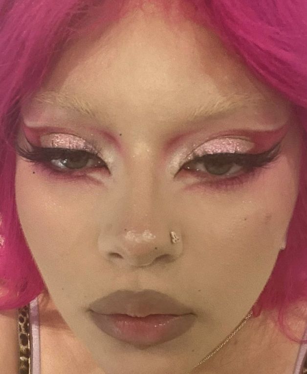 2022 Makeup Looks, Makeup Looks Fun, Eye Makeuo, Eccentric Makeup, Makeup Looks Pretty, 2022 Makeup, Maquillage On Fleek, Mekap Mata, Drag Make-up