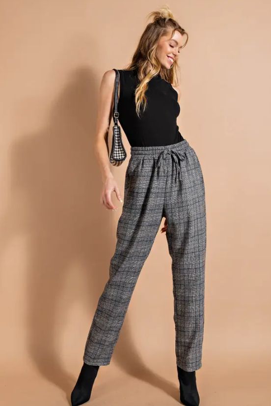 - Soft plaid fabric with waist side pocket - Model is 5'8" tall, Wearing size small Pocket Model, Boutique Homes, Plaid Fabric, Side Pocket, Skirt Pants, Sale House, Jumpsuit Dress, Pant Jumpsuit, Top Blouse