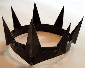 Evil Queen Crown, Evil Queen Costume, Couronne Diy, Crown Template, Evil Queens, Dark Queen, Diy Crown, Queen Costume, Black Crown