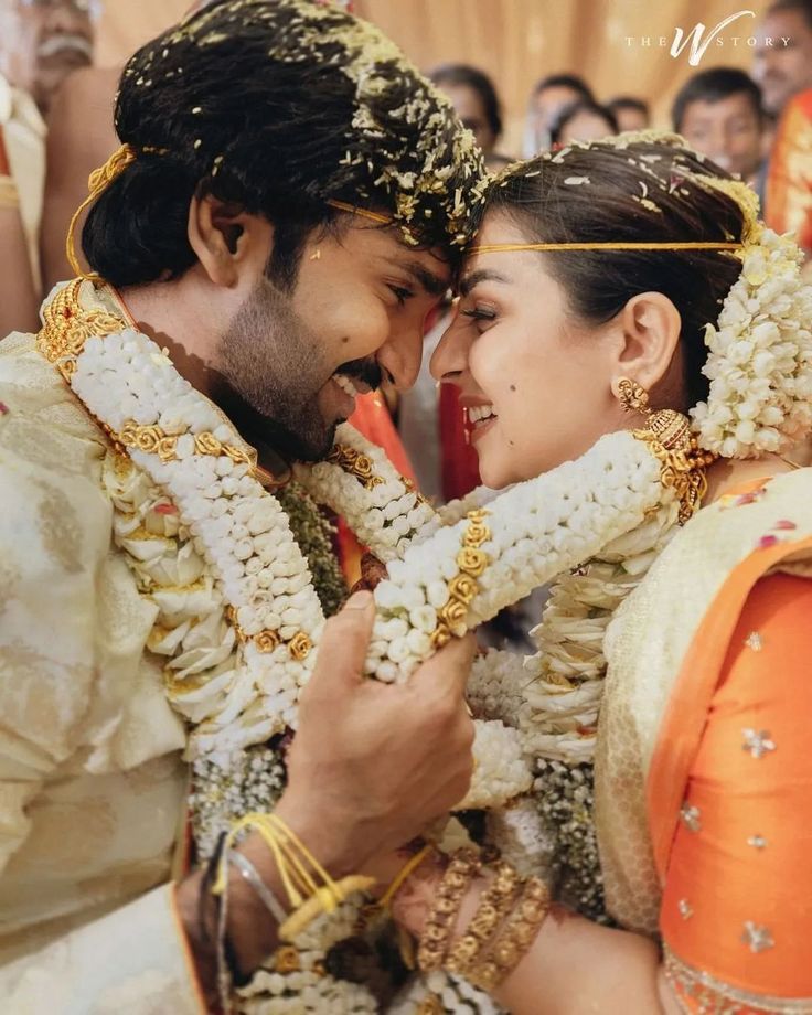 The wedding ceremony of @nikkigalrani and @aadhiofficial was a celebration of true love in all senses 😍 Nikki Galrani Wedding, Marriage Stills, Asian Wedding Photography, Wedding Outfits For Groom, Indian Wedding Poses, Indian Wedding Couple, Photoshoot Pics, Wedding Couple Poses Photography, Friend Poses Photography