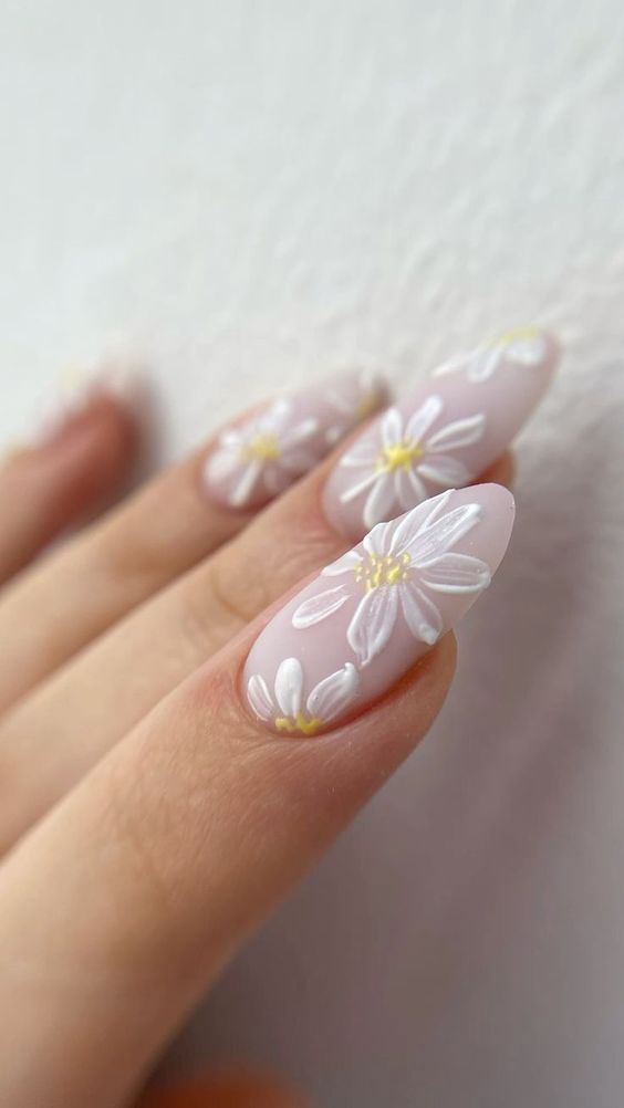 Milky Nails, Her Nails, Nail Art Designs Videos, Oval Nails, Elegant Nails, Bridal Nails, Minimalist Nails, Floral Nails, Chic Nails