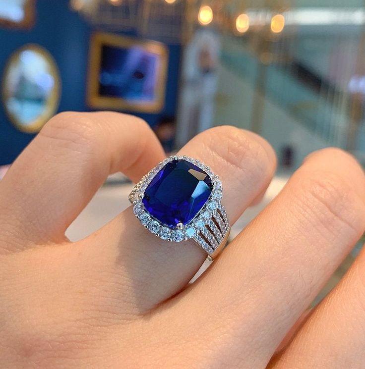 Blue Stone Rings For Women, Royal Blue Rings, Blue Stone Ring Women, Grad Rings, Blue Sapphire Engagement Ring Halo, Sapphire Halo Engagement Ring, Royal Blue Sapphire Ring, Tanzanite Rings, Golden Rings