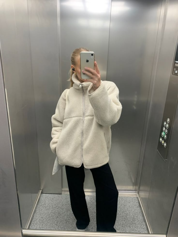 White Teddy Shacket Outfit, Oversized Teddy Jacket Outfit, Fluffy Puffer Jacket Outfit, Teddy Zip Up Jacket Outfit, Teddy Puffer Jacket Outfit, Outfit With Fluffy Jacket, Old Money Puffer Jacket, How To Style Teddy Jacket, Teddy Jacket Outfit Aesthetic