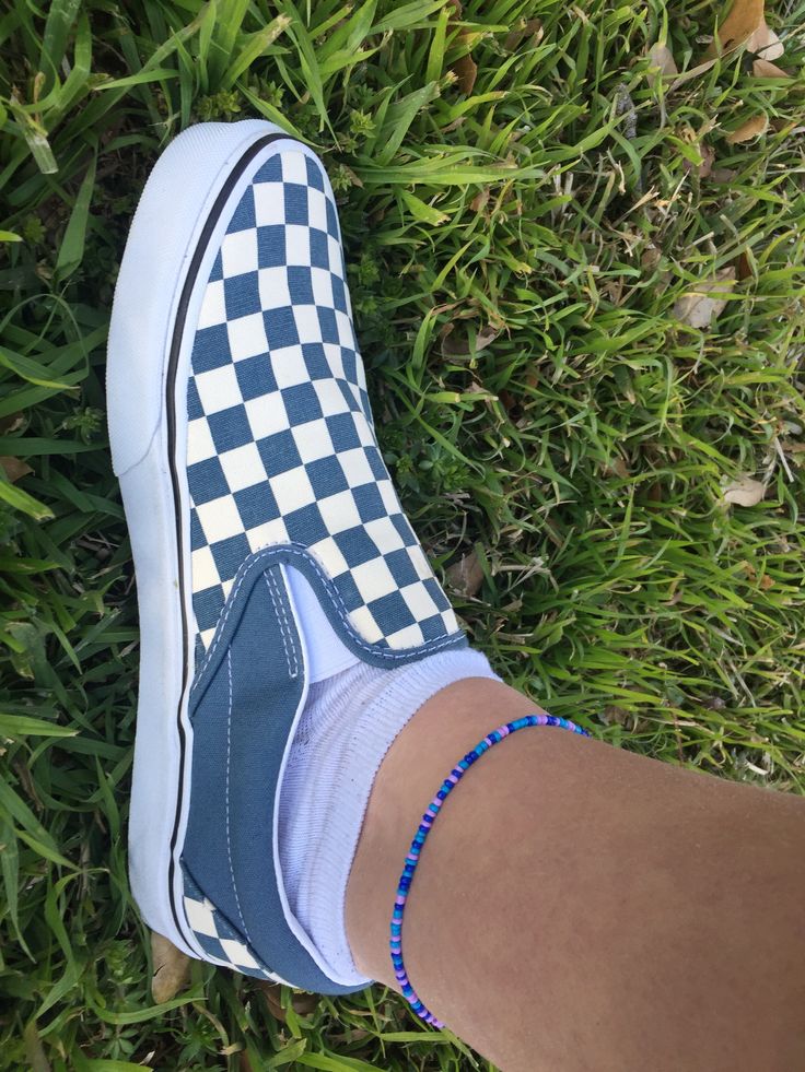 Checkered Vans Outfit, Tennis Vans, Tactical Fashion, Chanel No5, 2020 Style, Vans Outfit, Checkered Vans, College Outfit, Blue Vans