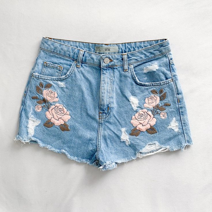 Topshop Floral Embroidered Blue Denim Mom Shorts Brand New Without Tags! Never Worn Size Us 8 High-waist Denim Blue Bottoms With Floral Embroidery, High Waist Denim Blue Bottoms With Floral Embroidery, Denim Blue Cotton Bottoms With Floral Embroidery, Denim Blue Floral Embroidered Cotton Bottoms, Trendy Floral Embroidered Denim Blue Bottoms, Trendy Embroidered Mid-rise Bottoms, Trendy Denim Blue Bottoms With Floral Embroidery, High Waist Floral Embroidered Jeans For Summer, High Waist Denim Bottoms With Floral Embroidery