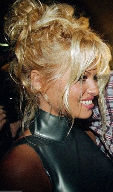 Messy Updo, Ball Hairstyles, 90s Hairstyles, Baywatch, Aesthetic Hair, Messy Hairstyles, Prom Hair, Hair Updos, Pretty Hairstyles