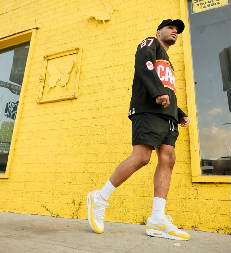 Nike Airmax 1 Tour Yellow Air Max Style Outfit, Airmax 1 Outfit Ideas Men, Nike Air Max 1 Outfit Men, Airmax 1 Outfit Men, Nike Airmax 90 Outfit Men, Air Max 90 Outfit Mens Shorts, Nike Air Max 1 Outfit, Yellow Sneakers For Streetwear Athleisure, Airmax 90s Outfit Men