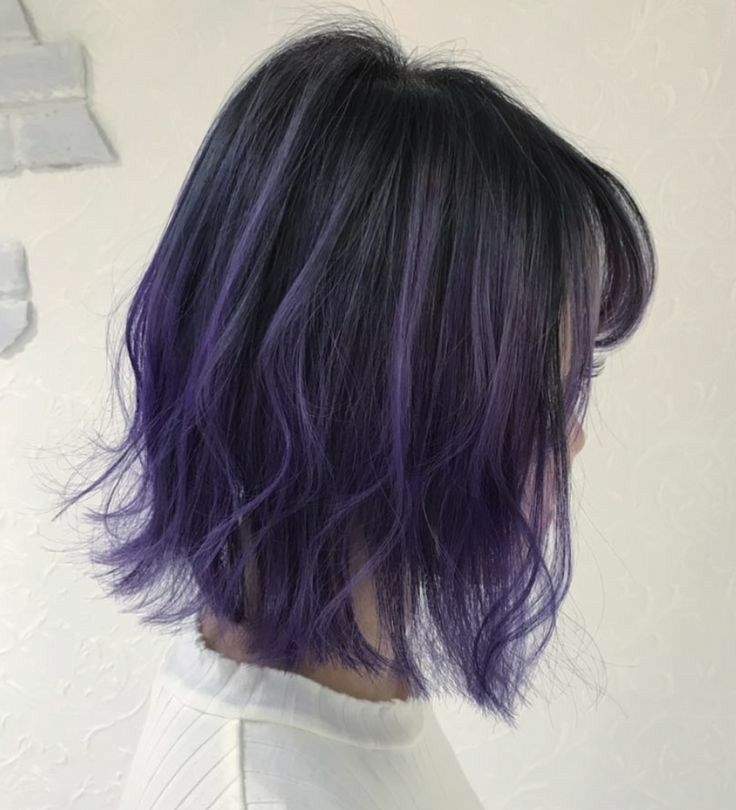 Unique Hair Color Ideas, Hair Color 2024, Unique Hair Color, Lowlights Highlights, Short Purple Hair, Short Dyed Hair, Dyed Hair Purple, Japanese Hair, Hair Color Unique