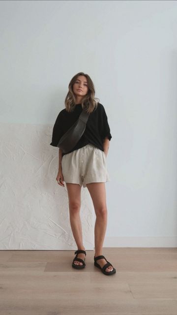 Chloe Hayward, Outfit Ideas Dress, Oversized Blazers, Elevate Your Outfit, Europe Outfits, Instagram Summer, Summer Fashion Outfits, Looks Style, Mode Inspiration