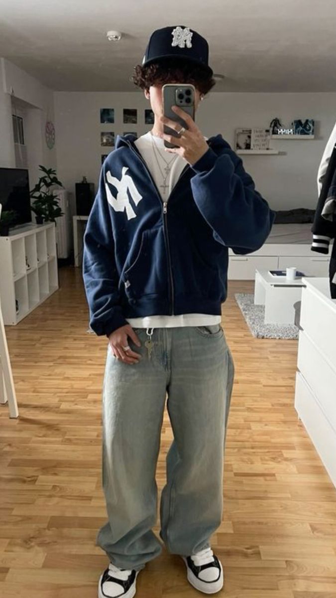 Skater Style Outfits Guys, Oversized Zip Up Hoodie Outfit Men, Navy Zip Up Outfit, Navy Streetwear Outfit, Mens Zip Up Hoodie Outfit, Navy Zip Up Hoodie Outfit, Navy Blue Hoodie Outfit Men, Dark Blue Sweatshirt Outfit, Dark Blue Hoodie Outfit