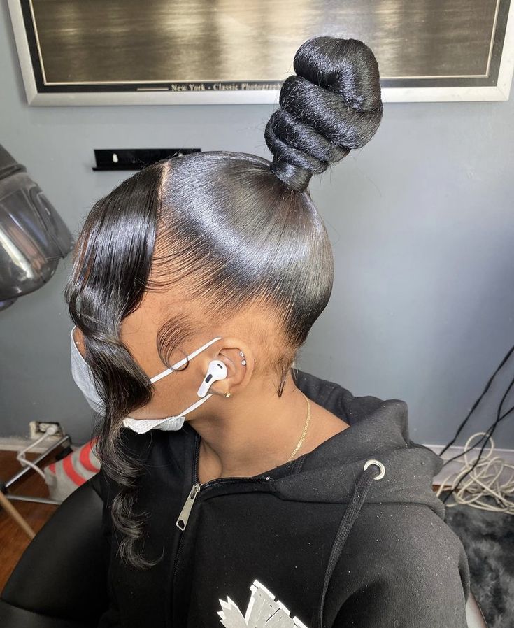 Slick Ponytail Updo, Quickweave Bun Hairstyles, Sleek Weave Bun, Slick Knot Bun, Bun Updo Hairstyles For Black Women, Knot Bun Hairstyles, Updo Styles For Black Women, Slick Ponytail, Weave Ponytail Hairstyles