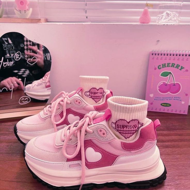 ᴊᴜᴘɪᴛᴇʀ✖️ on Twitter: "💖🌸💘�🎀🍧… " Pink And White Tennis Shoes, Kotak Bento, College Shoes, Pastel Shoes, Girls Tennis Shoes, Pink Kawaii, Dr Shoes, Pink Platforms, Streetwear Shoes