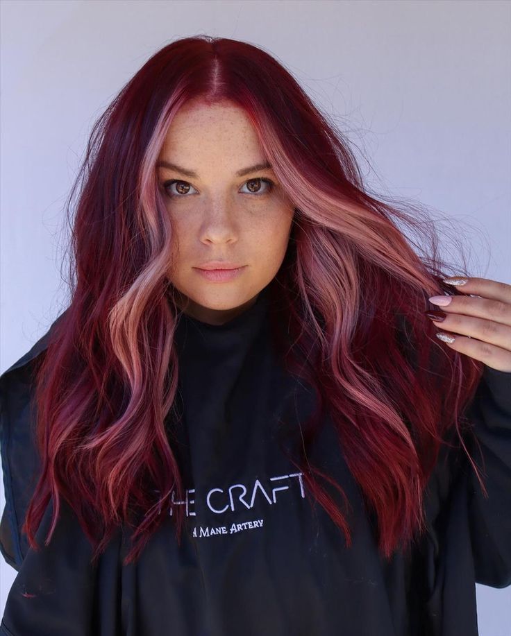 Hair Color Ideas Medium Length, Hair Color Money Piece, Color Money Piece, Highlights Money Piece, Medium Length Haircuts With Layers, Money Piece Hair Color, Piece Hair Color, Money Piece Highlights, Cool Money