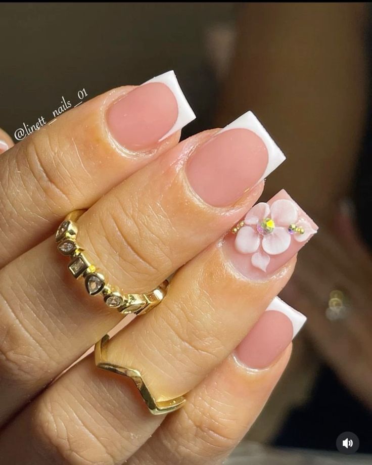 Short Latina Nails, French Tip Ideas, Pink Tip Nails, Quinceanera Nails, Overlay Nails, Neon Acrylic Nails, Nails Coffin Short, Girly Acrylic, Simple Gel Nails