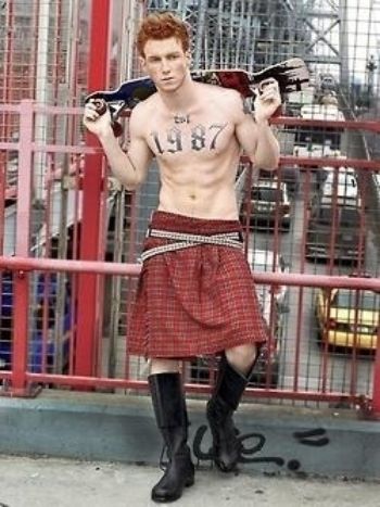 Community Post: 40 Shirtless Guys In Kilts Tatto Boys, Ginger Models, Scottish Man, Redhead Men, Ginger Boy, Ginger Men, Men In Kilts, The Perfect Guy, Shirtless Men