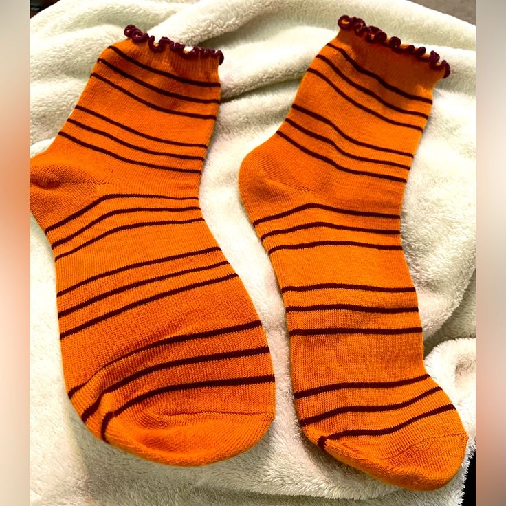 Orange Fall Socks. Shoe Size Size 4-10 Sock Size 9-11. Smoke Free , Pet Free Home . Fast Shipping Same Day. Long Orange Socks, Yellow Fuzzy Socks, Halloween Fuzzy Socks, Fitted Thigh-high Halloween Socks, Tangerine Socks, Fall Socks, Disney Accessories, Hosiery, Sock Shoes