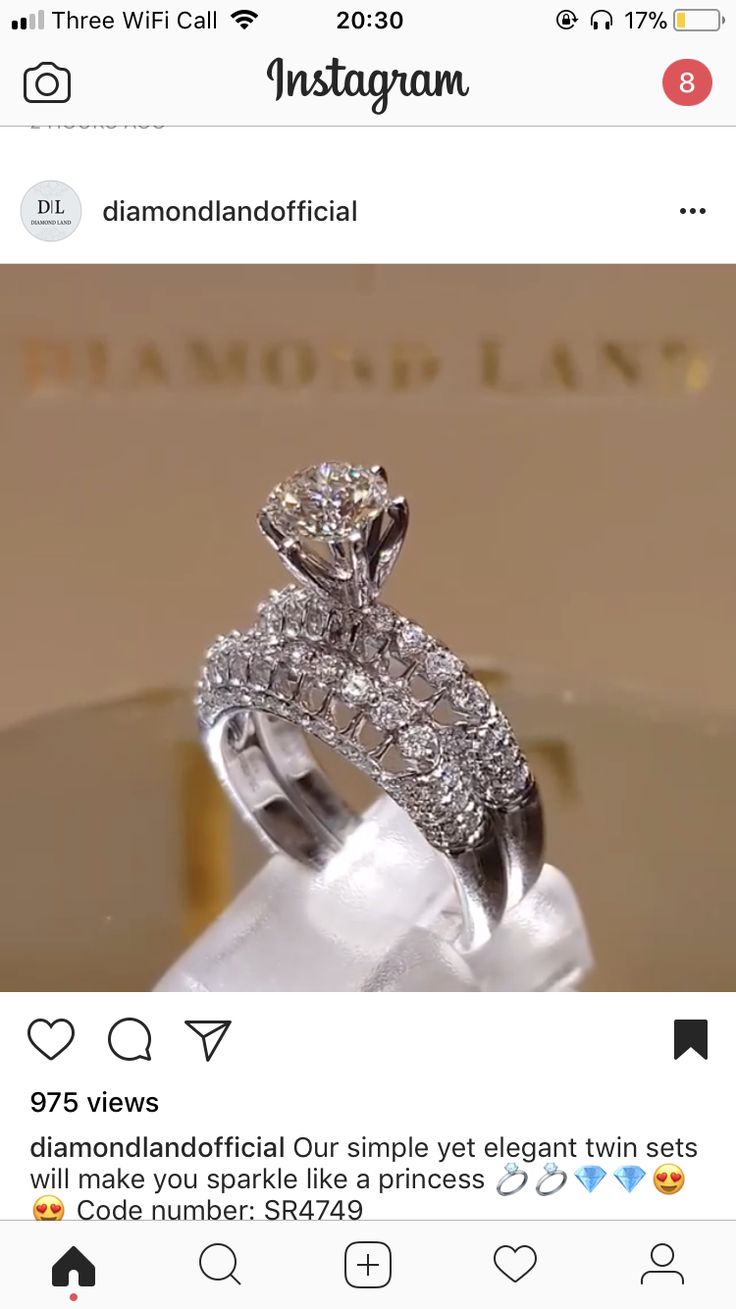 an engagement ring is shown on the instagramt page for instagramr com