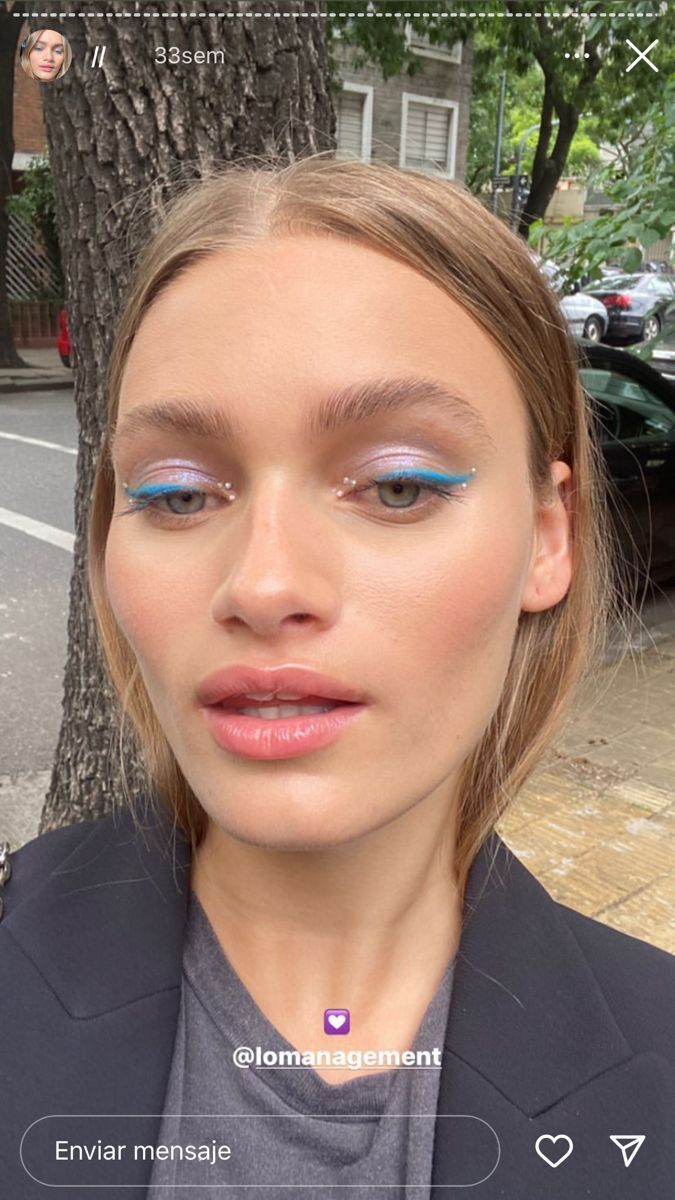 Fun Colorful Eyeshadow Looks, Summer Date Night Outfit, Outfit Date, Y2k Beach, Outfit Ideas Fashion, Fashion Bella, Summer Date Night, Face Art Makeup, Outfit Night