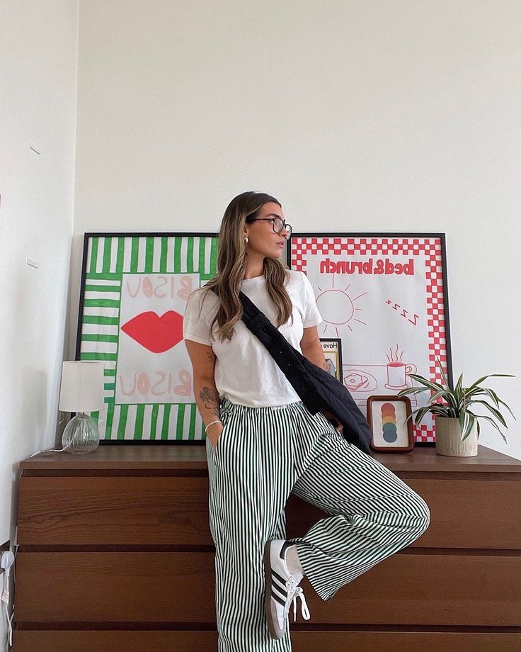 All things stripes 🤍👟 @zoe_mariedavies styling #adidas 'Samba' #officelovesadidas Teacher Outfits, Fashion Sewing Pattern, Fashion Icon, Adidas Samba, Streetwear Outfit, Looks Vintage, Fashion Sewing, Comfy Outfits, Urban Fashion