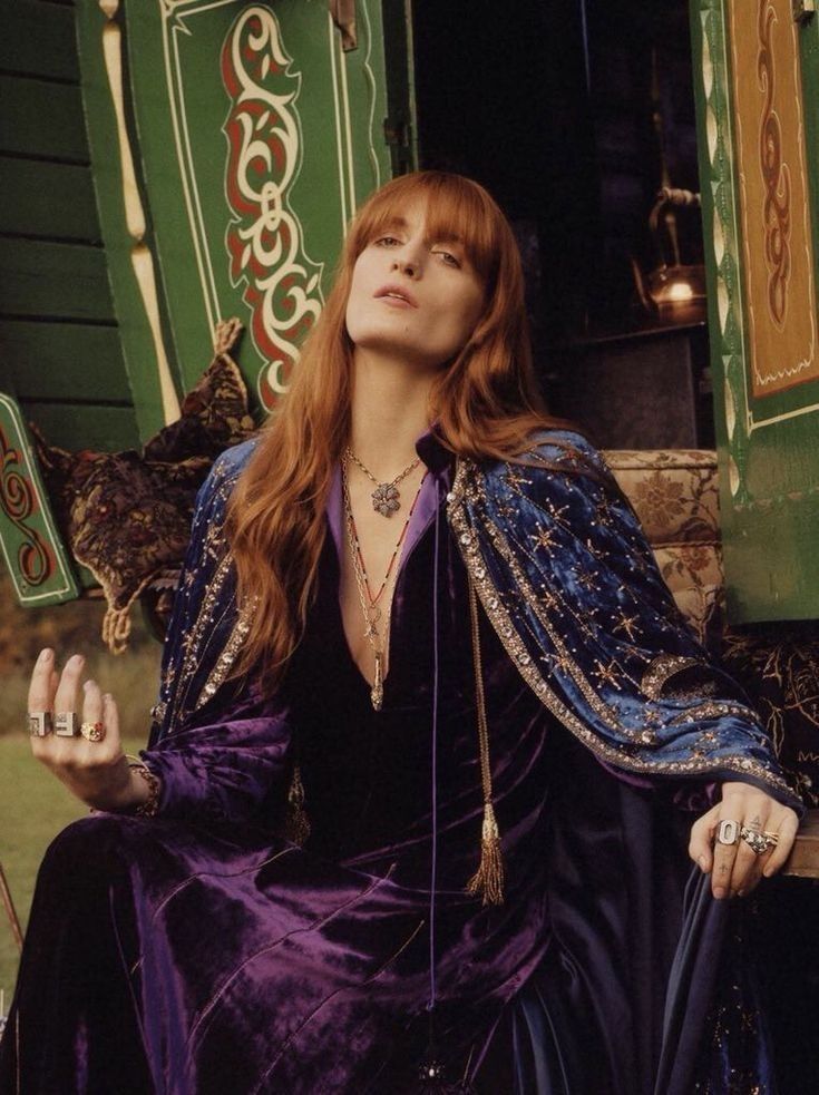 Gucci Florence, Gucci Fashion Show, Florence Welch Style, Gucci Campaign, Florence And The Machine, Estilo Hippy, Florence The Machines, Florence Welch, Mode Boho