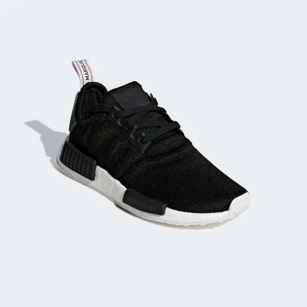 Cute Womens Shoes, Black Core, Tenis Nike, Adidas Nmd R1, Nmd R1, Adidas Sneaker, Black Orchid, Black Shoes Women, Adidas Nmd