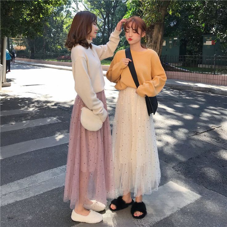 Korean Skirt Outfits, Long Skirt Fashion, Body Skirt, Long Skirt Outfits, Half Body, Dress Korean, Skirt High Waist, Korean Dress, Casual Fall Outfits