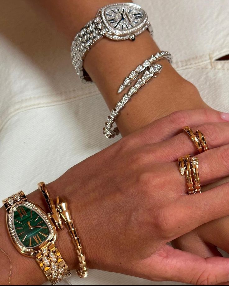 Follow Kelsie for more 🩷 Lady Rolex Watch, Watches Aesthetic Woman, Designer Jewelry High End, Luxury Gold Jewelry, Bvlgari Jewelry, Expensive Jewelry Luxury, Luxe Jewelry, Dope Jewelry, Jewelry Fashion Trends