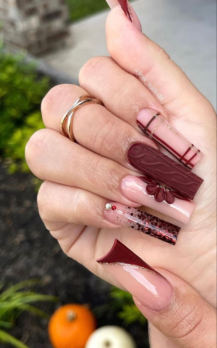 2023 Nails Ideas, Acrylic Nail Designs Coffin, Beach Nail Art, Beach Nail, 2023 Nails, Maroon Nails, Halloween Acrylic Nails, Punk Nails, November Nails