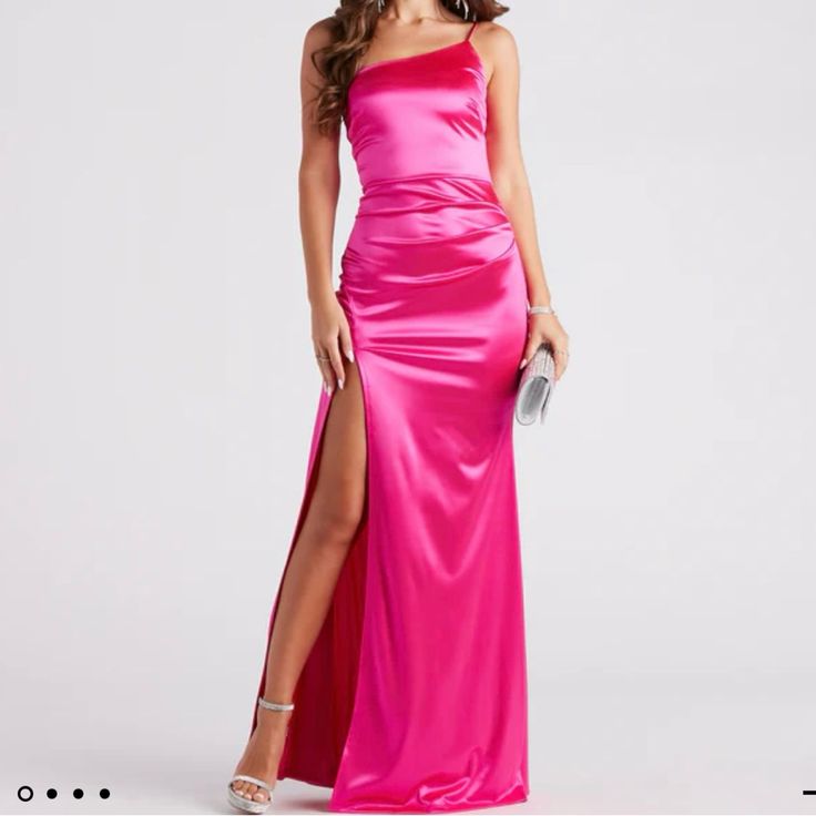 Hot Pink Formal Windsor Dress. Nwot. Elegant Pink Maxi Dress For Homecoming, Spring Homecoming Satin Maxi Dress, Spring Satin Maxi Dress For Homecoming, Formal Satin Dress, Dresses Hot Pink, Hot Pink Prom, Satin Mermaid Dress, Bridesmaids Bachelorette, Damas Dresses