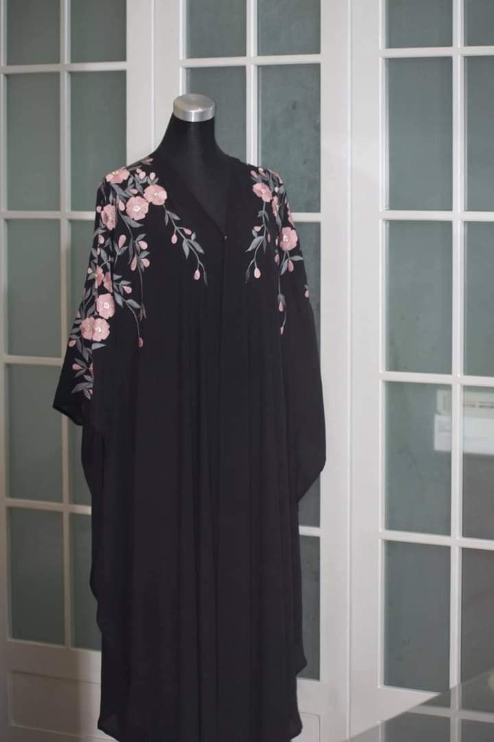 Stylish Burkha Design, New Design Burkha, Handwork Abaya Burkha, Black Burqa Designs, Abya Styl Burkha, Abaya Burkha Design Black, New Burkha Designs Black, New Abaya Style Dubai, Simple Burkha Designs