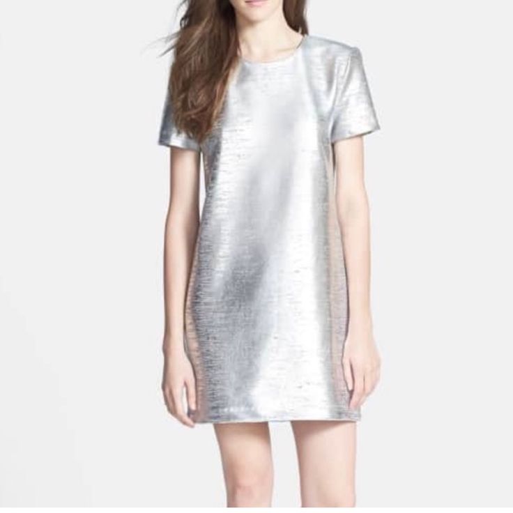 Nwot Wayf Silver Metallic Shift Dress Size Large Never Worn Just In Time For The Holidays Faux Leather Lined Everyday Couture, Space Fashion, Metallic Mini Dresses, Curvy Style, Metallic Dress, Versatile Dresses, On Repeat, Dress And Heels, Large Size Dresses