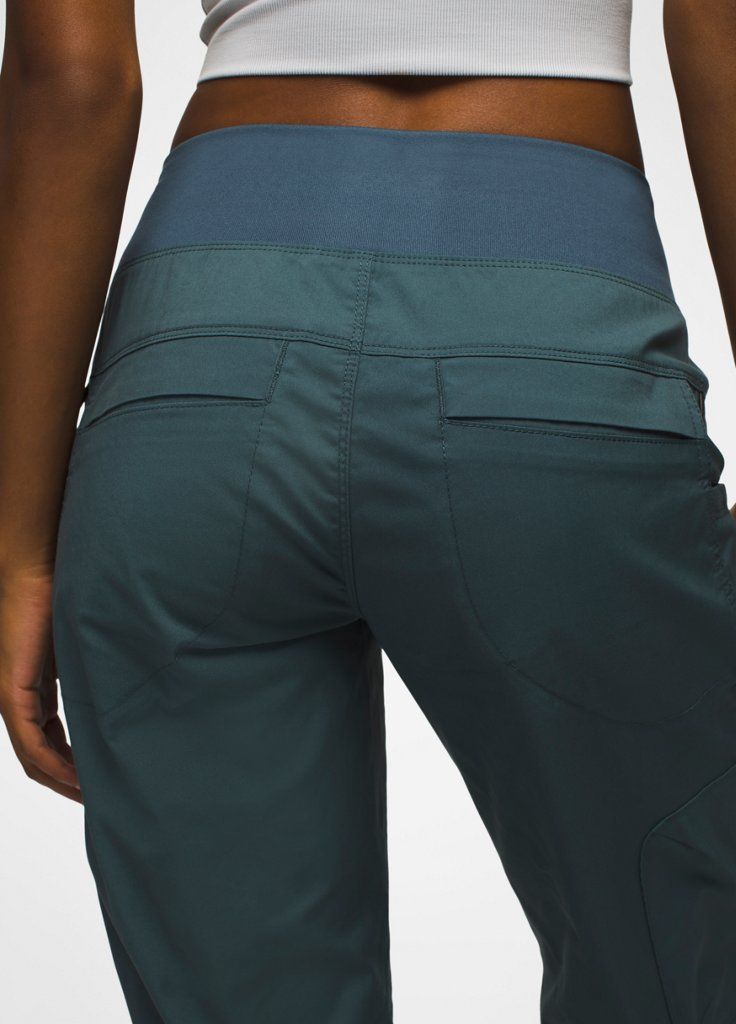 Breathable Pull-on Pants Ready For All Of Your Outdoor Plans. Affordable Gray Casual Activewear, Cotton Joggers Women Outfit, Hiking Clothes Women, Travel Pants Women, Womens Joggers, Organic Clothes, Panty Hose, Hiking Pants Women, Work Pants Women