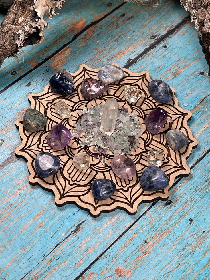 Success Crystals, Charge Crystals, Healing Stones Jewelry, Amethyst Tumbled, Crystal Grids, Mental Focus, Grid Style, Reiki Energy, Academic Success