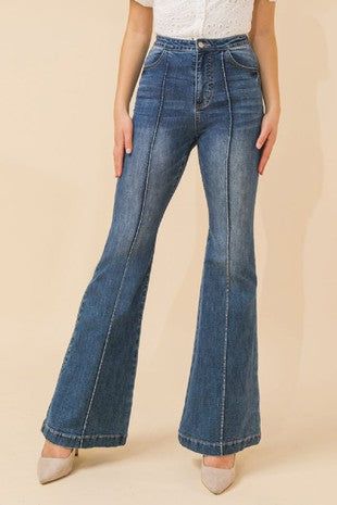 Babes Bottoms – Gold Dogs Flared Jeans 70s, Velvet Bell Bottoms, Bootleg Jeans, Blue Flare Jeans, Boot Cut Denim, Denim Flares, Sweatshirt Dress, Western Outfits, Denim Pant