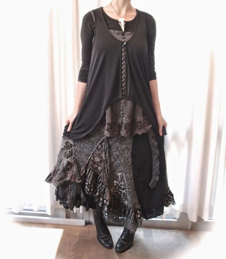 Dark Mori Kei, Dark Mori Fashion, Strega Fashion, Mori Style, Dark Mori, Kei Fashion, Mori Fashion, Mori Girl Fashion, Forest Girl