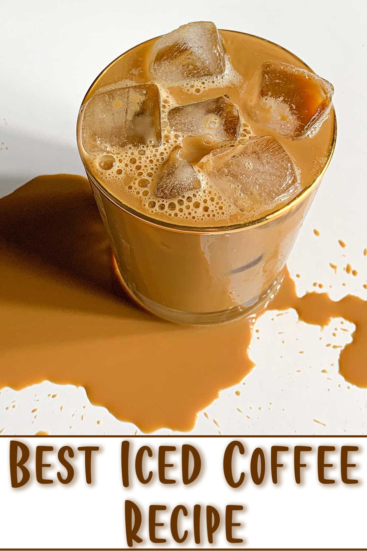 Discover 19 amazing iced coffee recipes that will take your coffee game to the next level! From classic vanilla iced lattes to indulgent caramel macchiatos, these refreshing drinks are perfect for any coffee lover. Nutella Coffee Recipes, Coffee And Walnut Cupcakes, Cinnamon Roll Coffee, Nutella Coffee, Iced Coffee Recipes, Peppermint Coffee, Dunkin Donuts Iced Coffee, Iced Lattes, Ice Caramel Macchiato