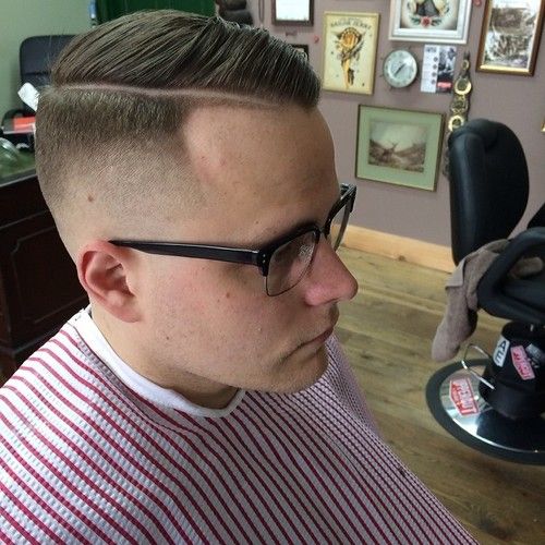 slick Tapered Haircut, Mens Haircut, Haircuts For Men, Over Ear Headphones, In Ear Headphones, Hair Cuts, Hair