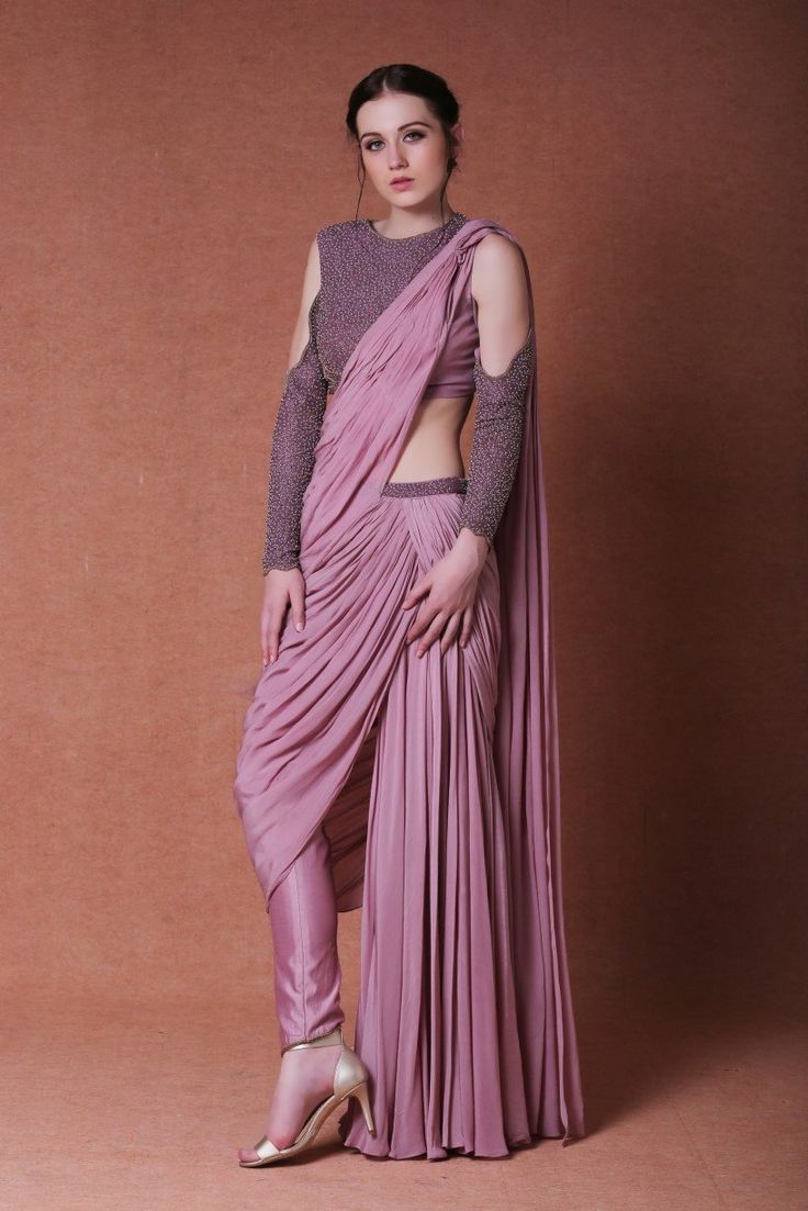 Lilac Saree, Saree With Pants, Dhoti Saree, Saree Designs Party Wear, Salwar Kamiz, Indian Gowns Dresses, Saree Blouse Designs Latest, Designer Saree Blouse Patterns, Draped Skirt