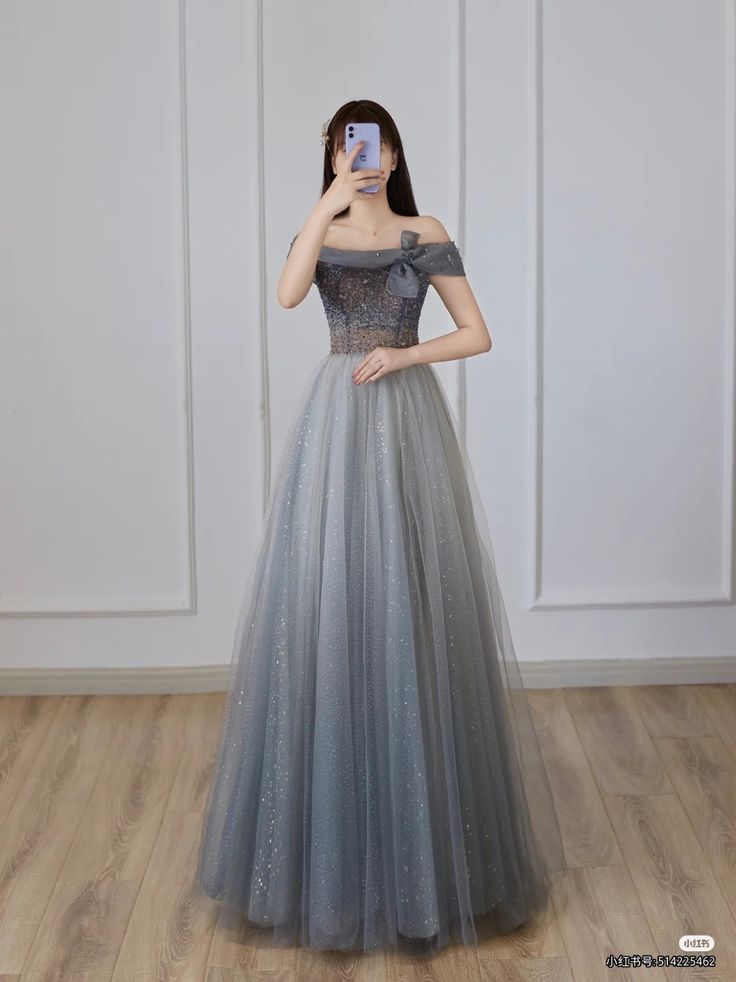 Korean Prom Dresses, Engagement Dress For Bride, Beautiful Frocks, Gowns Dresses Elegant, Fancy Jewellery Designs, Women Dresses Classy, Korean Casual Outfits, Pretty Prom Dresses, Girly Shoes