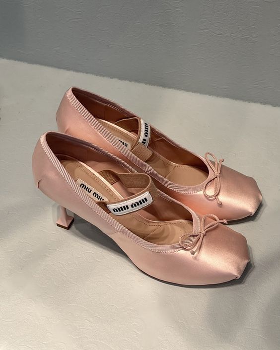 Miu Miu Pink Shoes, Miu Miu Ballet Heels, Miumiu Ballerinas, Balletcore Accessories, Miu Miu Ballerina, Miu Miu Ballet, Miumiu Shoes, Miu Miu Heels, Vetements Shoes