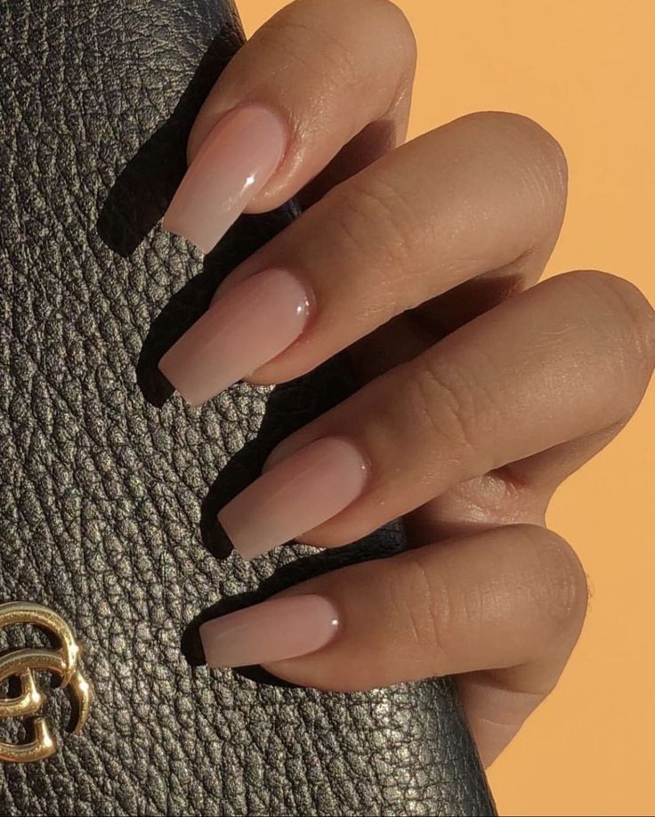 Nails Nude Color, Ongles Beiges, Acrylic Nails Nude, Milky Nails, Beige Nails, Simple Gel Nails, Classy Acrylic Nails, Acrylic Nails Coffin Short, Pink Acrylic Nails